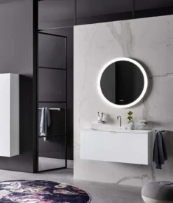 Emco Round LED-Lichtspiegel 441300909 Ø 900 Mm, Weiß, 3 Touchsensoren, Umlaufende LED-Beleuchtung -Geberit Store Emco Round LED Lichtspiegel 441300909 o 900 mm weiss 3 Touchsensoren umlaufende LED Beleuchtung 5